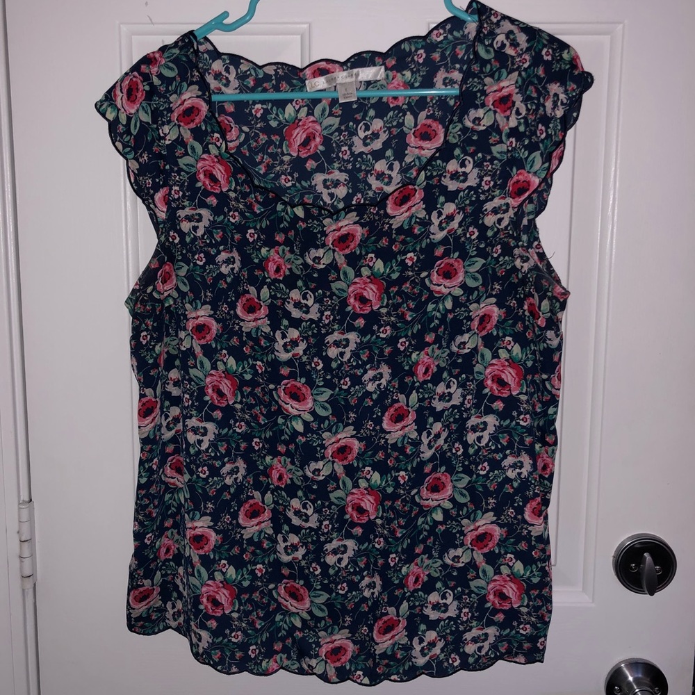 Lauren Conrad Floral Scallop Top